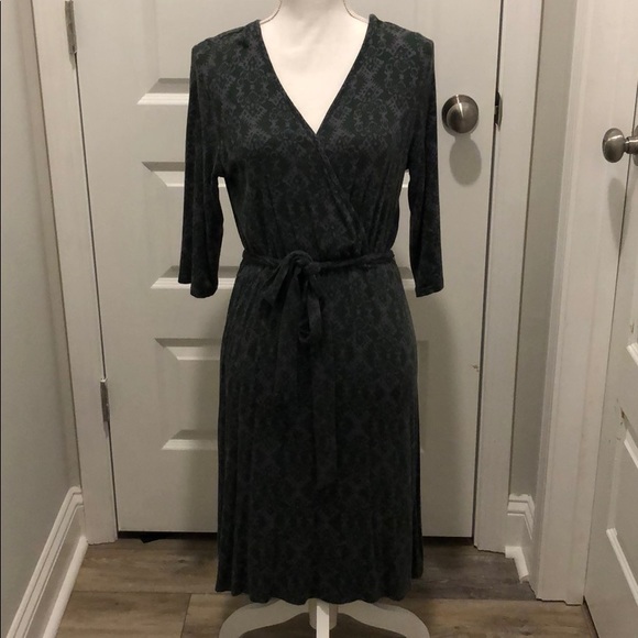 Dexter faux wrap dress - Picture 2 of 4